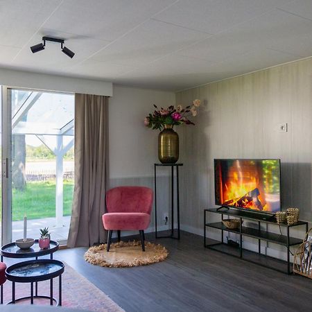86, Bed & Outdoor Wellness - Sauna, Hottub, Icebath & Outdoor Shower Included! Oisterwijk Exterior photo